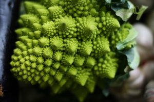 broccolo romanesco e frattali. Ricetta con la pasta