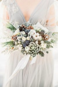 Bouquet da sposa invernale per matrimonio invernale