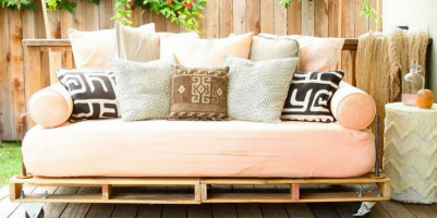 Come arredare il giardino con i pallet