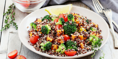 Ricetta insalata estiva quinoa e verdure