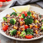 Ricetta insalata estiva quinoa e verdure