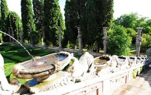 palazzo farnese giardini 03