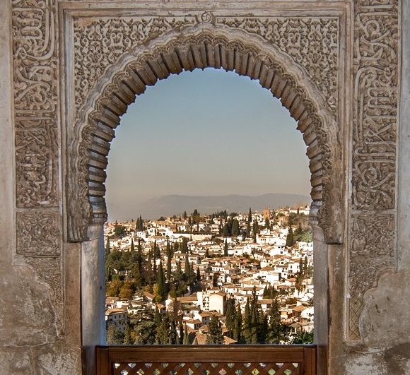 Finestra con paesaggio Alhambra