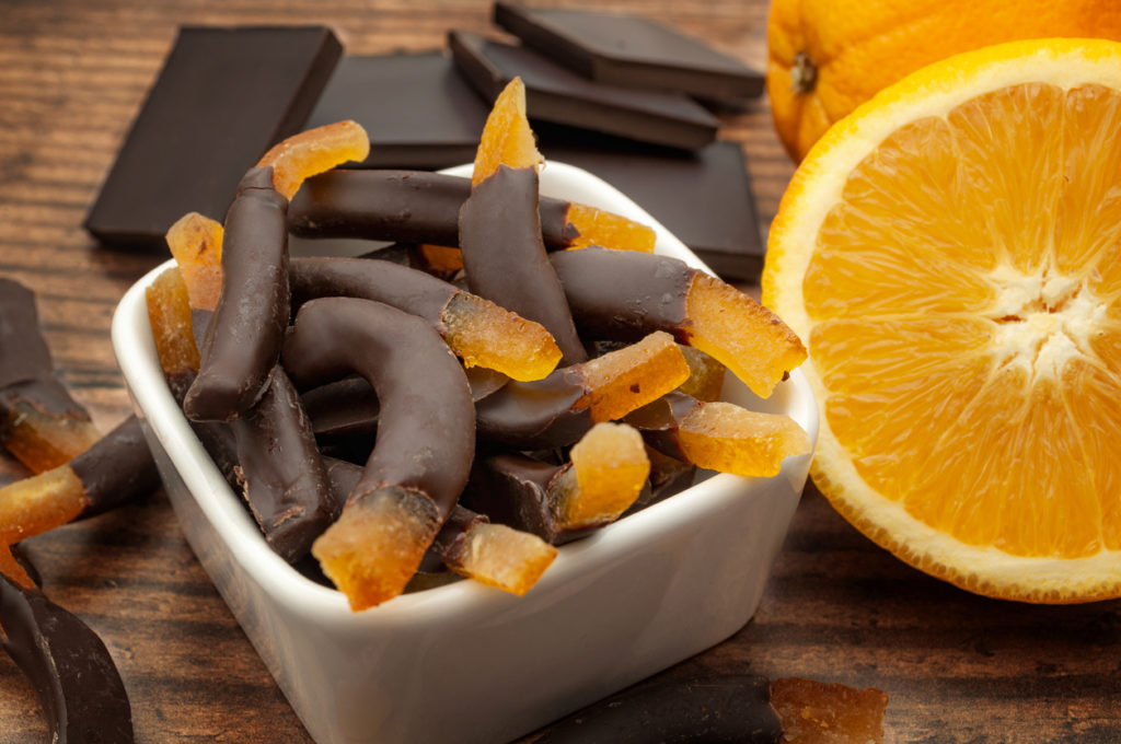Scorze d'arancia candite con cioccolato